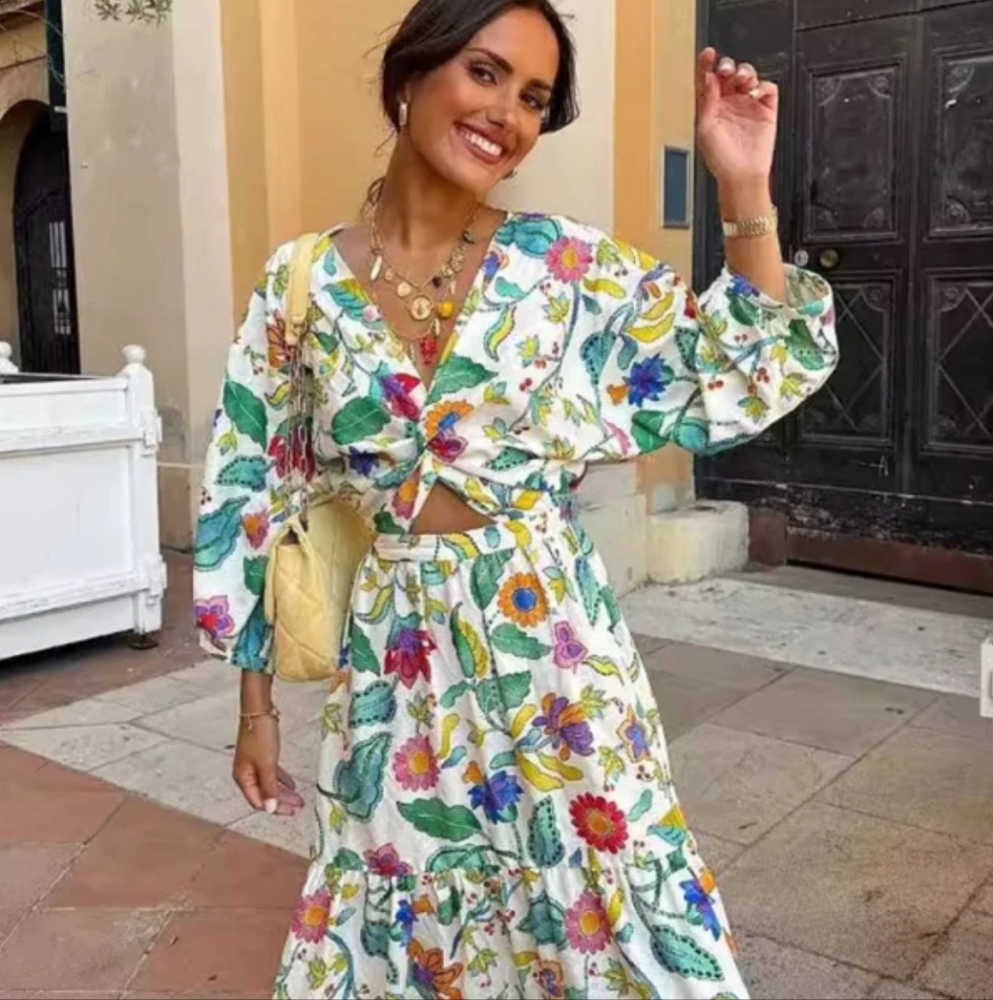 💥NEW Sunday Up Lantern Sleeve Floral Print